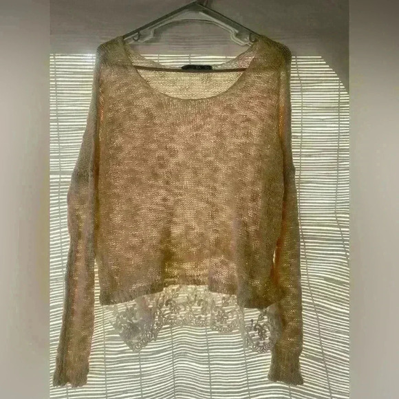 Zyra Loose Knit Lace Bottom Boho Sweater sz Small - Picture 4 of 4